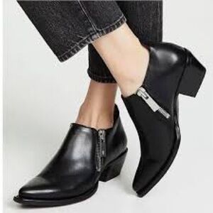 Frye Black Sacha Dual-Zip Leather Ankle Western Bootie🌻